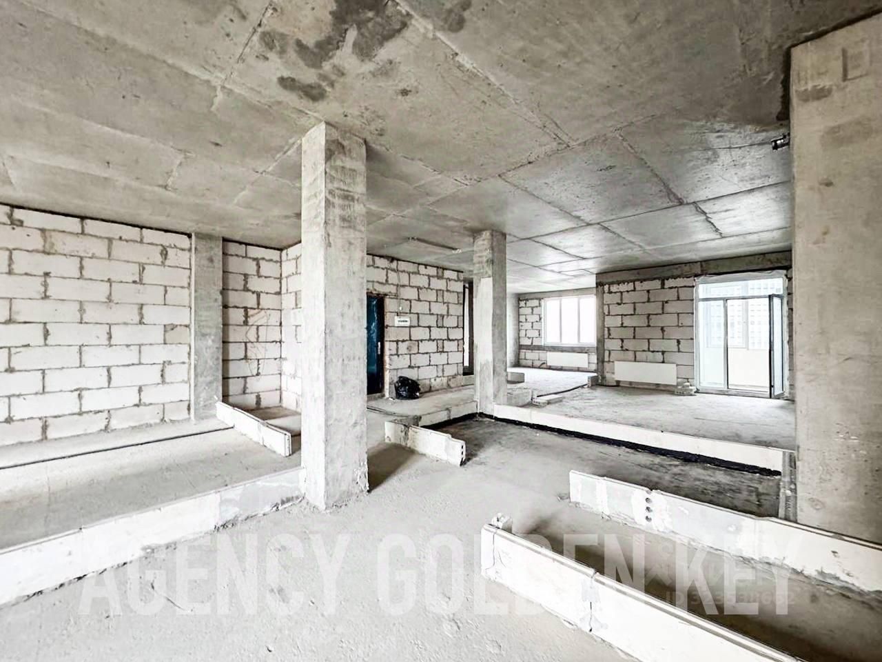 Продажа 3-комн квартиры на вторичном рынке Мосфильмовская улица, 88к2с6