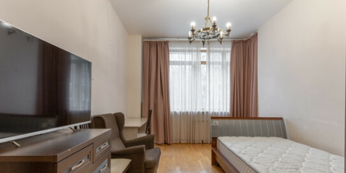 4-комн квартира улица Шумкина,  д. 11А