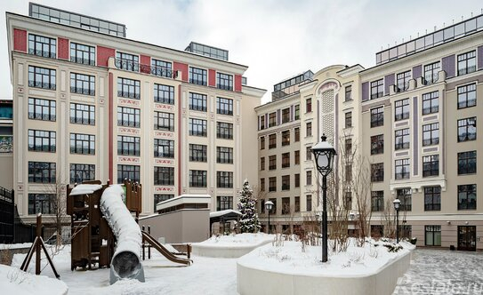 Продажа 2-комн квартиры на вторичном рынке Поварская ул,  д. 10 с1