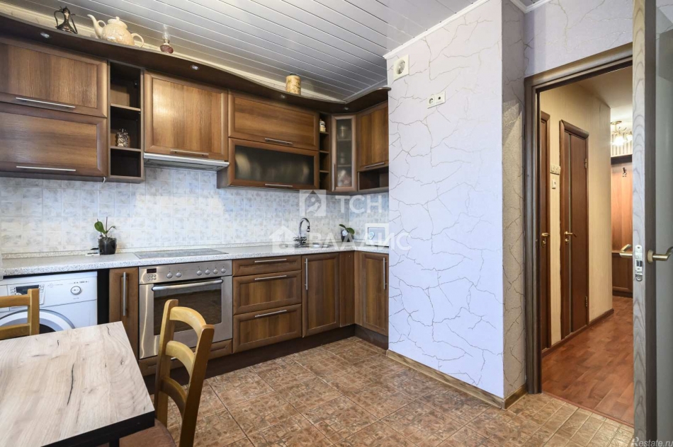 Продажа 2-комн квартиры на вторичном рынке Королёв, проспект Космонавтов, 32,  д. 32