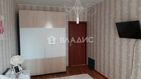 Продажа 3-комн квартиры на вторичном рынке Селятино, Клубная улица,  д. 54