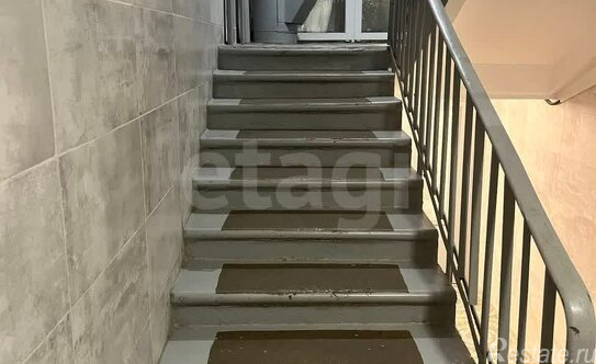 Продажа 2-комн квартиры на вторичном рынке ул Новороссийская,  д. 18/37