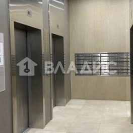 Продажа 4-комн квартиры на вторичном рынке Одинцово, ул Маршала Бирюзова,  д. 7,  к. 3