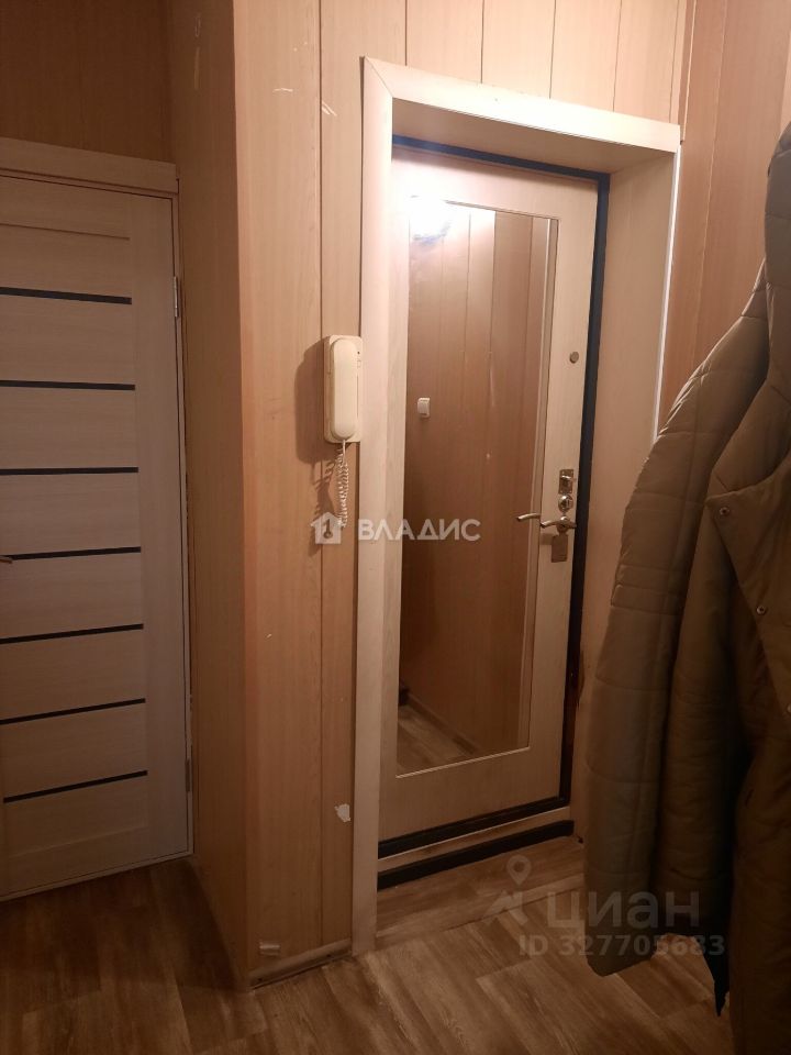 Продажа 3-комн квартиры на вторичном рынке Никольское, Западная улица, 1