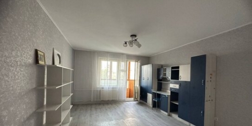 2-комн квартира Хошимина ул,  д. 12