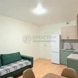 Продажа 2-комн квартиры на вторичном рынке Золотошвейная ул