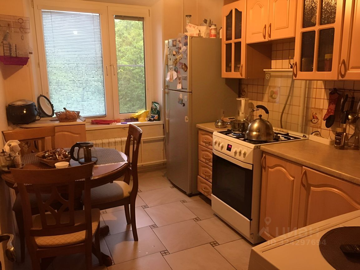 Продажа 2-комн квартиры на вторичном рынке Федоскинская улица, 9К1