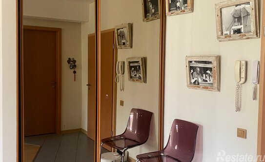 Продажа 2-комн квартиры на вторичном рынке ул Новозаводская,  д. 21