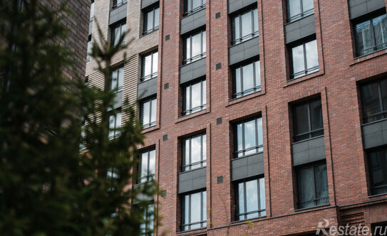 Продажа 2-комн квартиры на вторичном рынке улица Стахановцев,  д. 1 с1