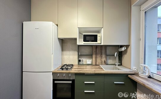 Аренда 2-комн квартиры на вторичном рынке ул Героев Панфиловцев,  д. 14,  к. 1