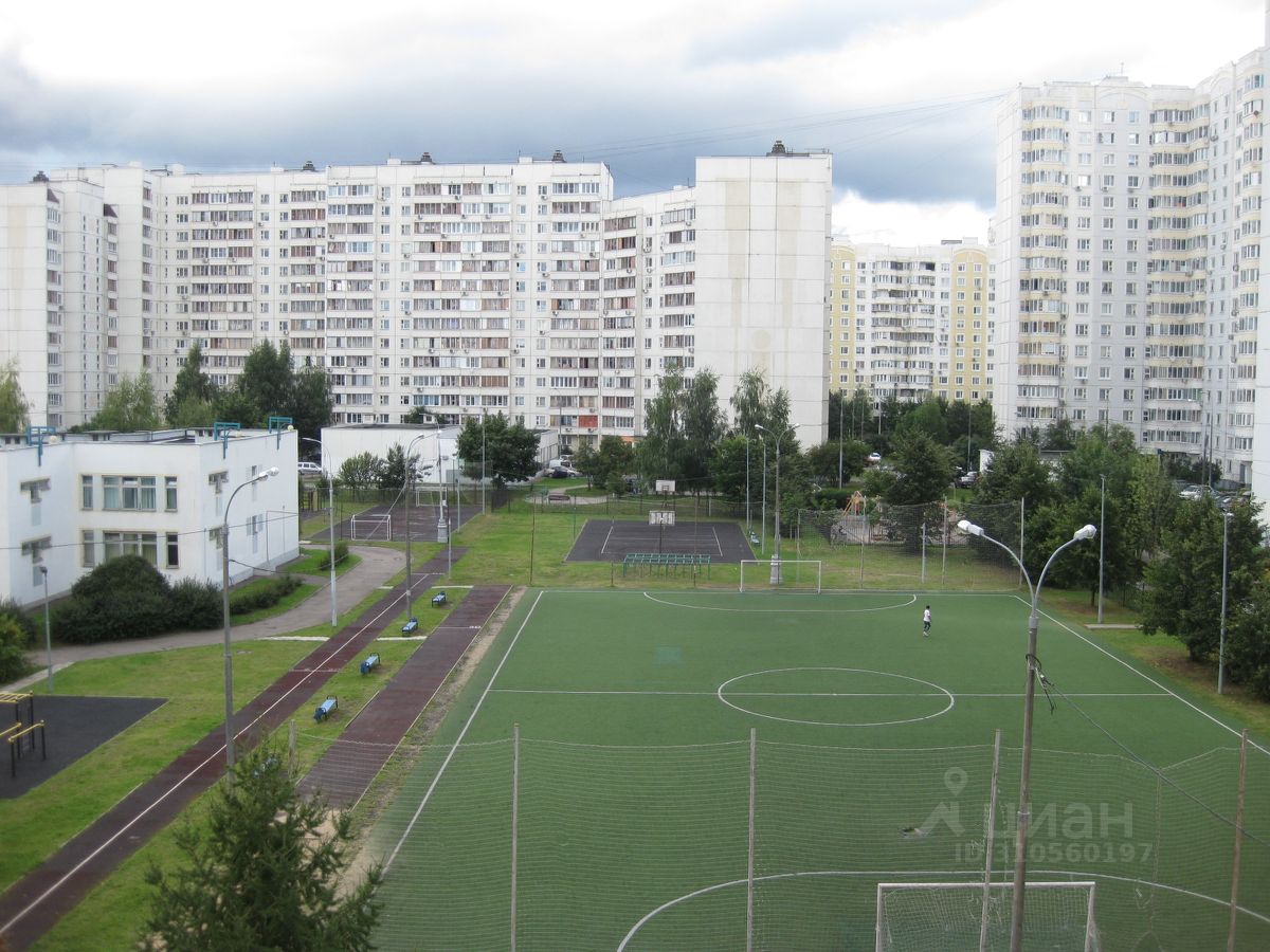 Продажа 2-комн квартиры на вторичном рынке улица Адмирала Руднева, 14