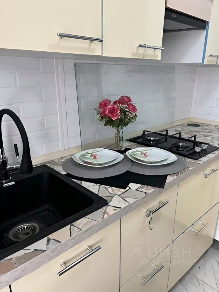 Продажа 1-комн квартиры на вторичном рынке улица Пограничника Гарькавого, 16К2