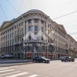 Продажа 2-комн квартиры на вторичном рынке Каменноостровский пр-кт,  д. 19/13