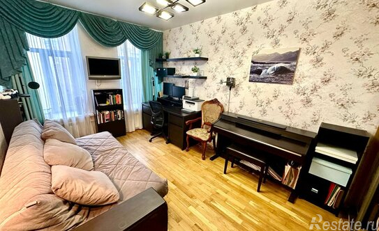 Продажа 3-комн квартиры на вторичном рынке Пушкарская Б. ул,  д. 19А