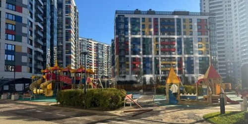 2-комн квартира ул Оптиков,  д. 34,  к. 1