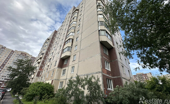 Продажа 3-комн квартиры на вторичном рынке Волковский проспект,  д. 28