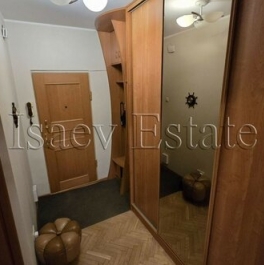 Продажа 2-комн квартиры на вторичном рынке улица Академика Пилюгина,  д. 14 к2
