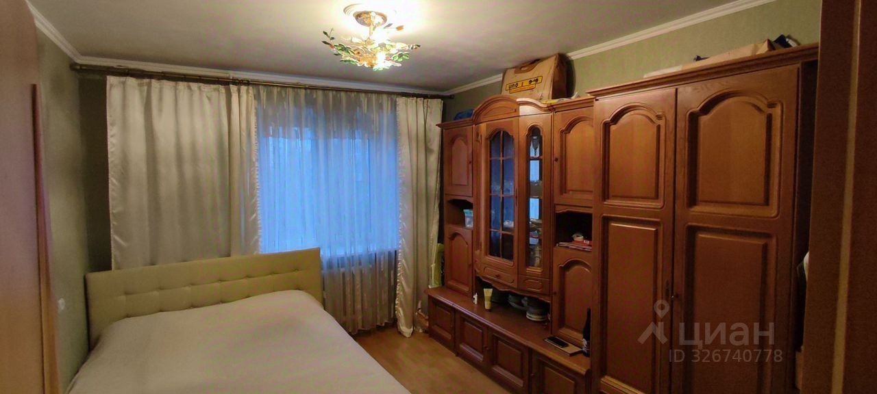 Продажа 3-комн квартиры на вторичном рынке Ивантеевка, улица Смурякова,  д. 6