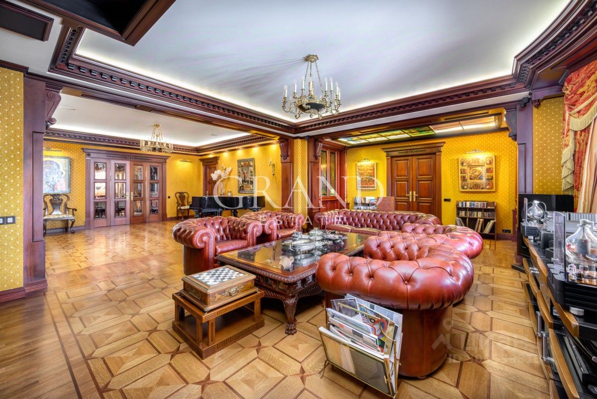 Продажа 5-комн квартиры на вторичном рынке 1-й Неопалимовский переулок, 8