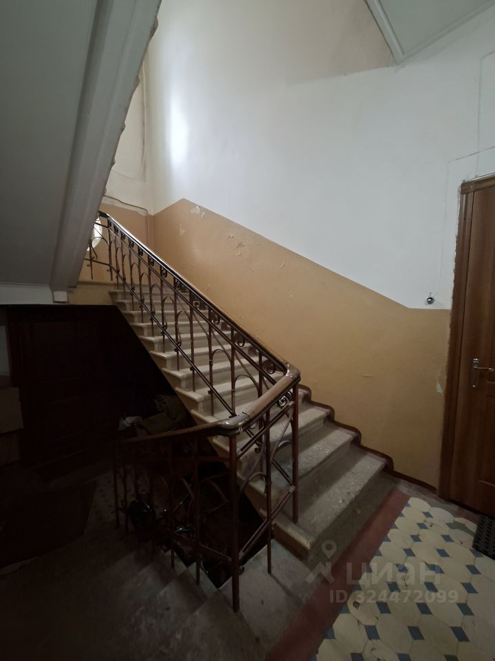 Продажа 3-комн квартиры на вторичном рынке Пушкин, Пушкинская улица, 20