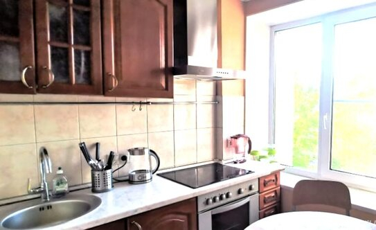 Продажа 3-комн квартиры на вторичном рынке Хохловский переулок,  д. 10 с7