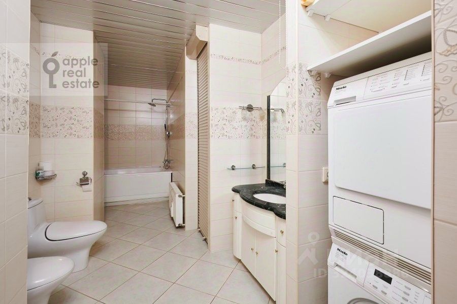 Продажа 2-комн квартиры на вторичном рынке Варсонофьевский переулок, 4С1