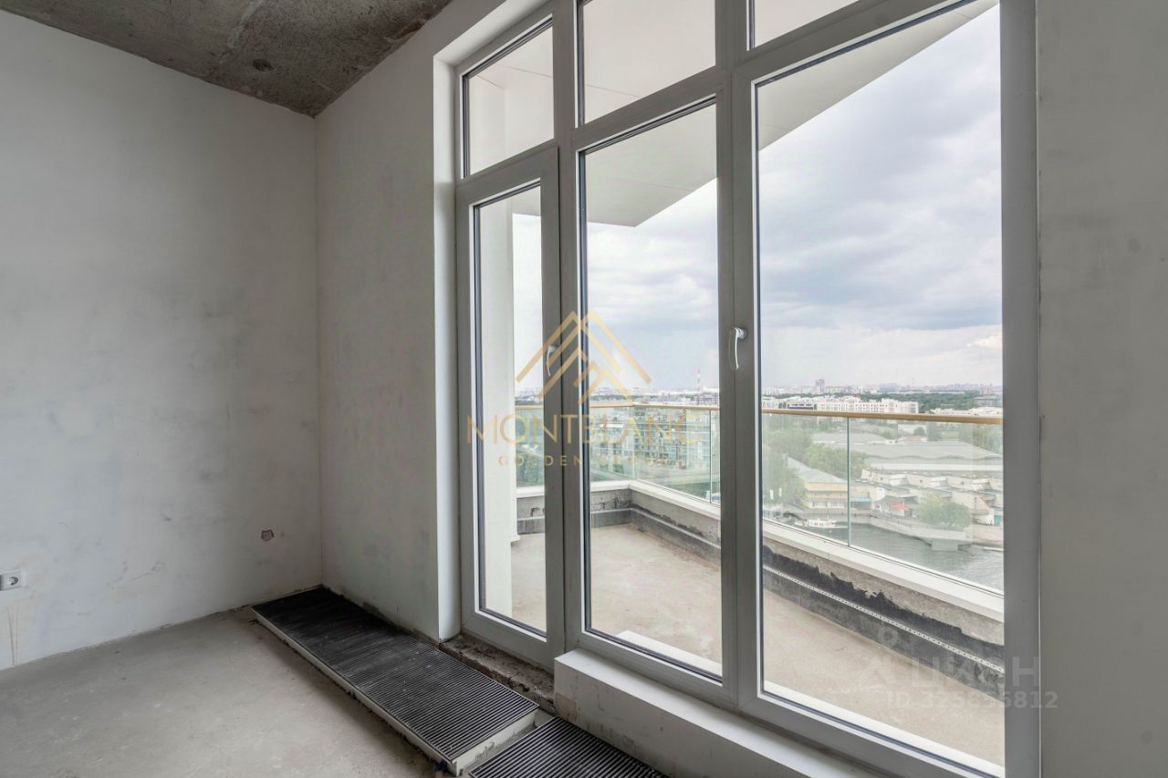 Продажа 3-комн квартиры на вторичном рынке Ждановская улица, 45