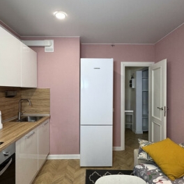 Продажа 1-комн квартиры на вторичном рынке проспект Королёва,  д. 64 к2