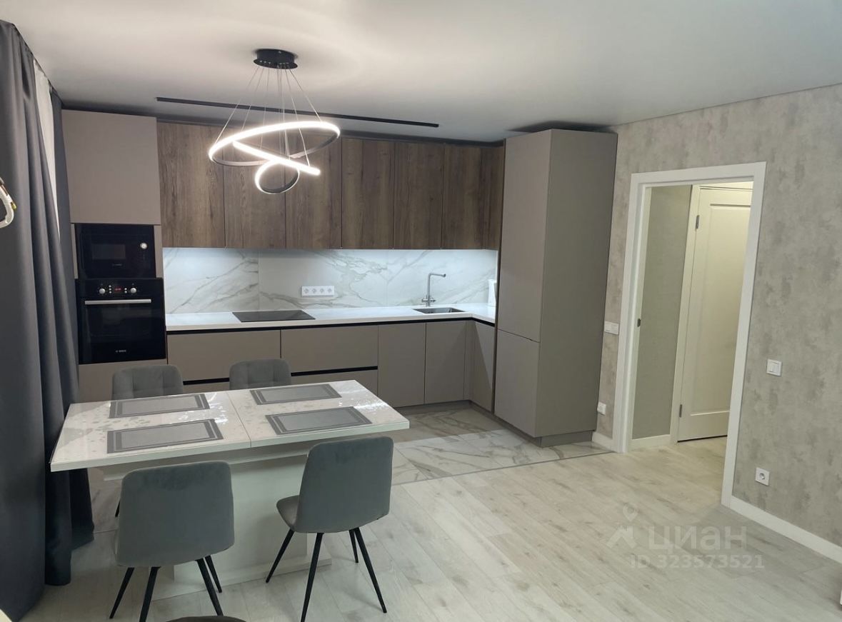 Продажа 2-комн квартиры на вторичном рынке пос. Новогорелово, бульвар Десантника Вадима Чугунова, 5