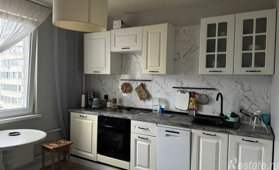 Продажа 2-комн квартиры на вторичном рынке улица Осипенко,  д. 4