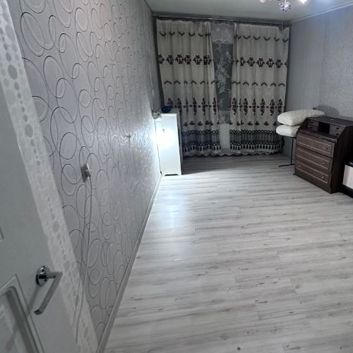 Комната Парашютная улица, 12