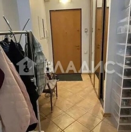 Продажа 4-комн квартиры на вторичном рынке Культуры пр-кт,  д. 25,  к. 4