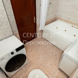 Продажа 3-комн квартиры на вторичном рынке Красноказарменная улица,  д. 9