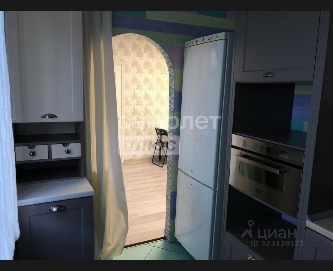 Продажа 2-комн квартиры на вторичном рынке Новодевичий проезд, 4