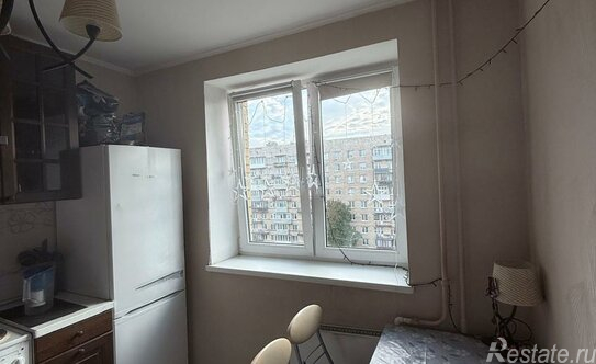 Продажа 1-комн квартиры на вторичном рынке Колпино г, Ленина пр-кт,  д. 8 к1