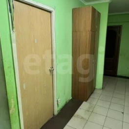 Продажа 3-комн квартиры на вторичном рынке улица Генерала Тюленева,  д. 31