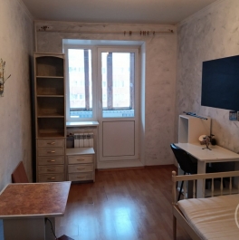 Аренда 3-комн квартиры на вторичном рынке Красное Село г., Красное Село г.,  д. 6,  к. 3