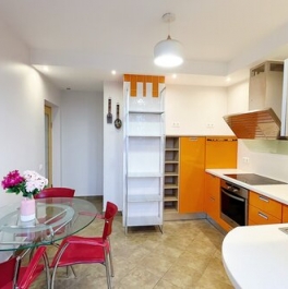 Продажа 4-комн квартиры на вторичном рынке Маршала Жукова пр-кт,  д. 47