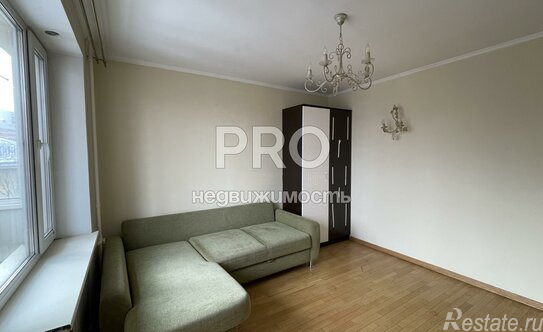 Продажа 2-комн квартиры на вторичном рынке Космонавтов ул,  д. 16