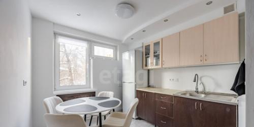 3-комн квартира пер Джамбула,  д. 5
