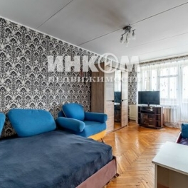 Продажа 3-комн квартиры на вторичном рынке ул Академика Комарова,  д. 5