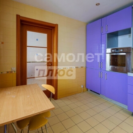 Продажа 5-комн квартиры на вторичном рынке Подольск, Красногвардейский бульвар,  д. 1В