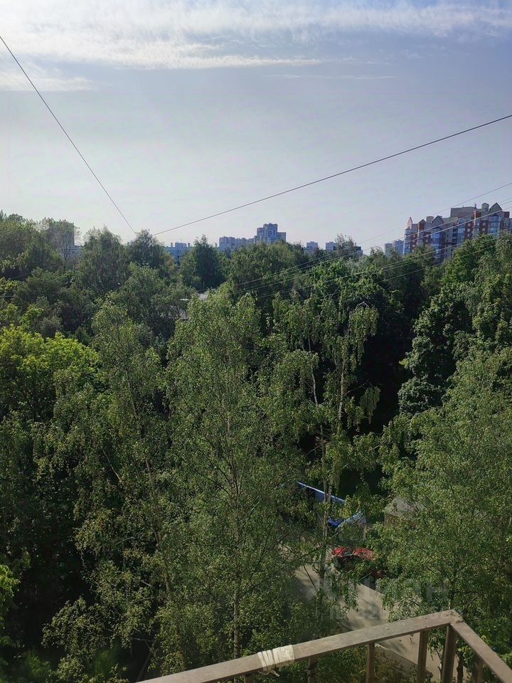 Продажа 1-комн квартиры на вторичном рынке улица Руставели, 50