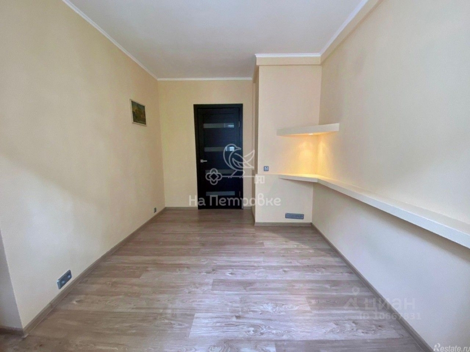 Продажа 3-комн квартиры на вторичном рынке Пуговишников переулок,  д. 15