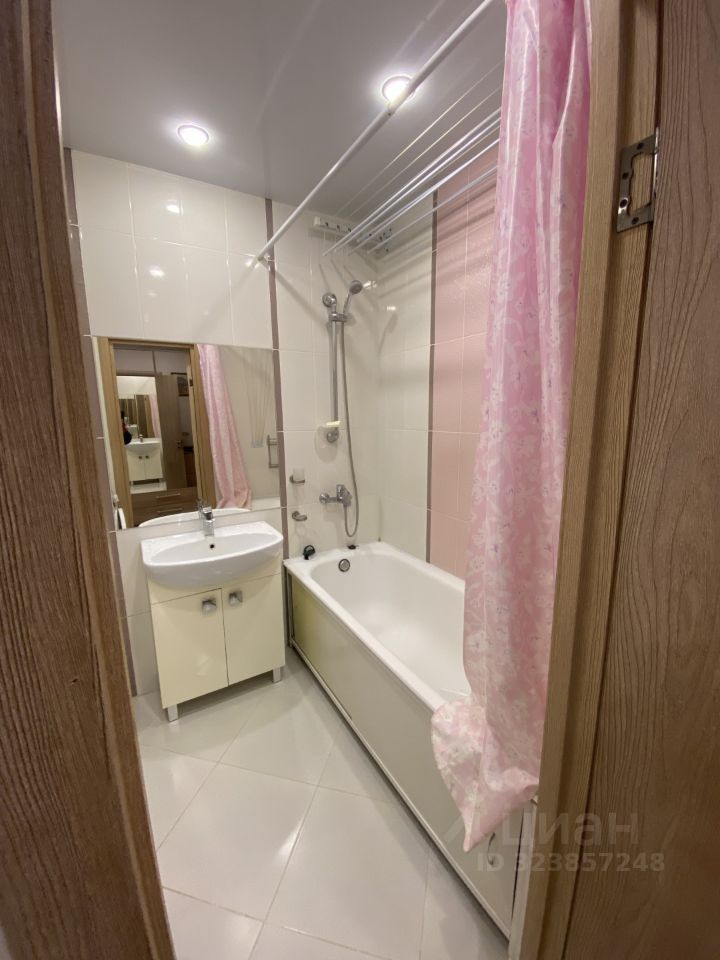 Продажа 1-комн квартиры на вторичном рынке Строителей мкр, Некрасовский пгт, 40