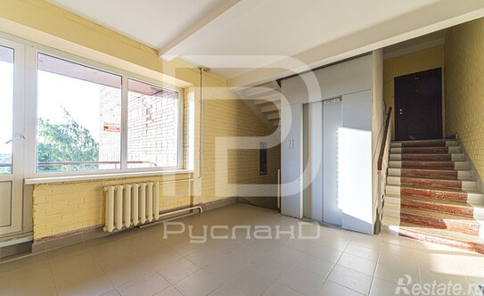 Продажа 2-комн квартиры на вторичном рынке Шаумяна пр-кт,  д. 58