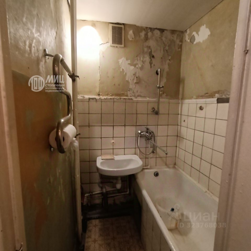 Продажа 2-комн квартиры на вторичном рынке Нижегородская улица, 61