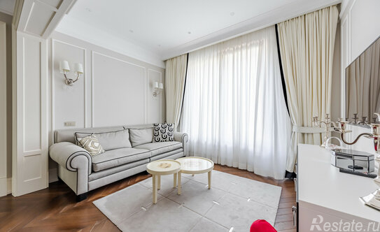 Продажа 2-комн квартиры на вторичном рынке Спортивная улица,  д. 2