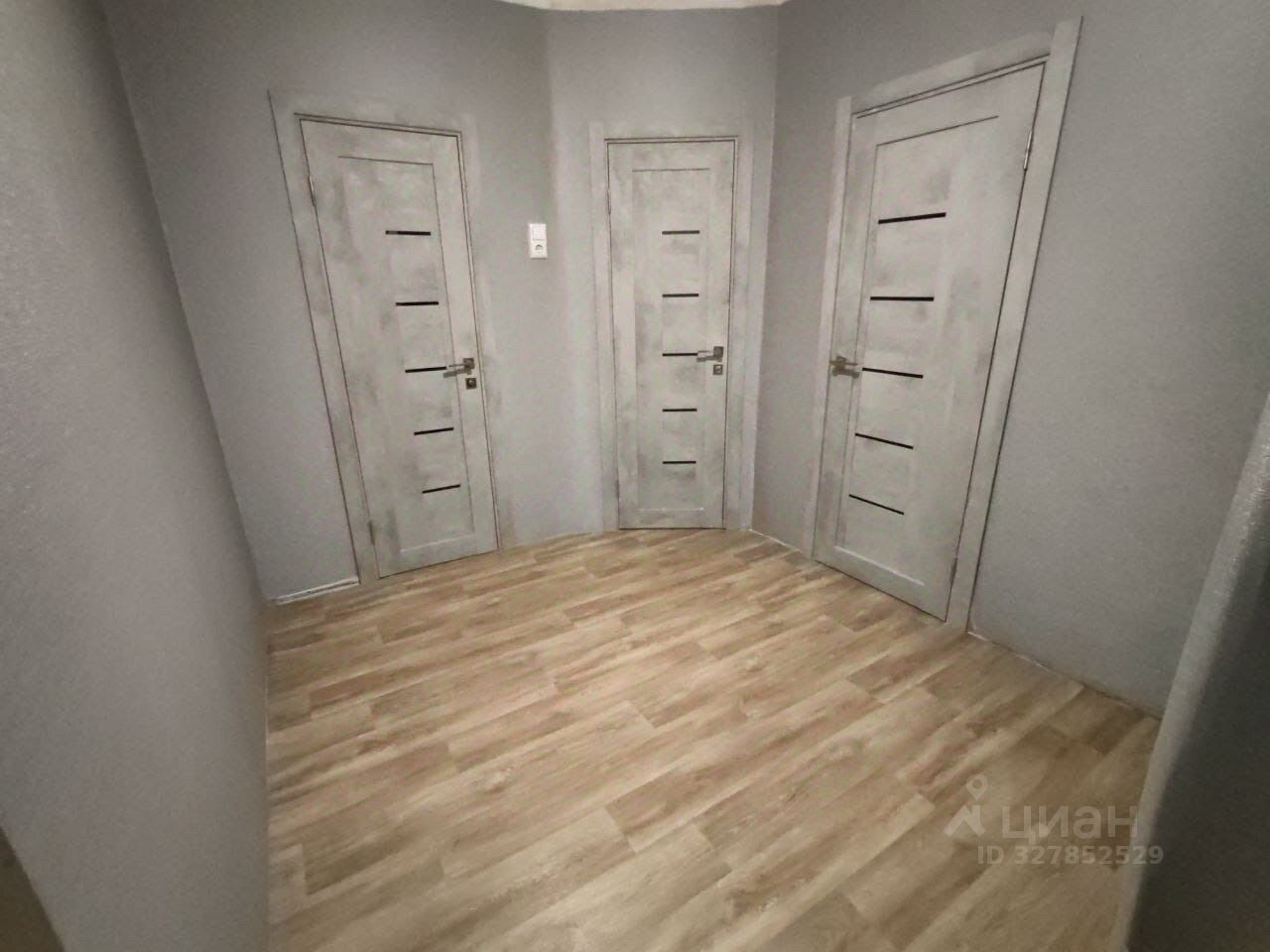 Продажа 2-комн квартиры на вторичном рынке Кириши, улица Строителей, 30А