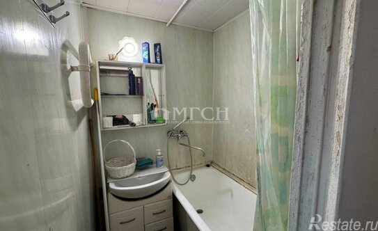 Продажа 3-комн квартиры на вторичном рынке Ферганская улица,  д. 24